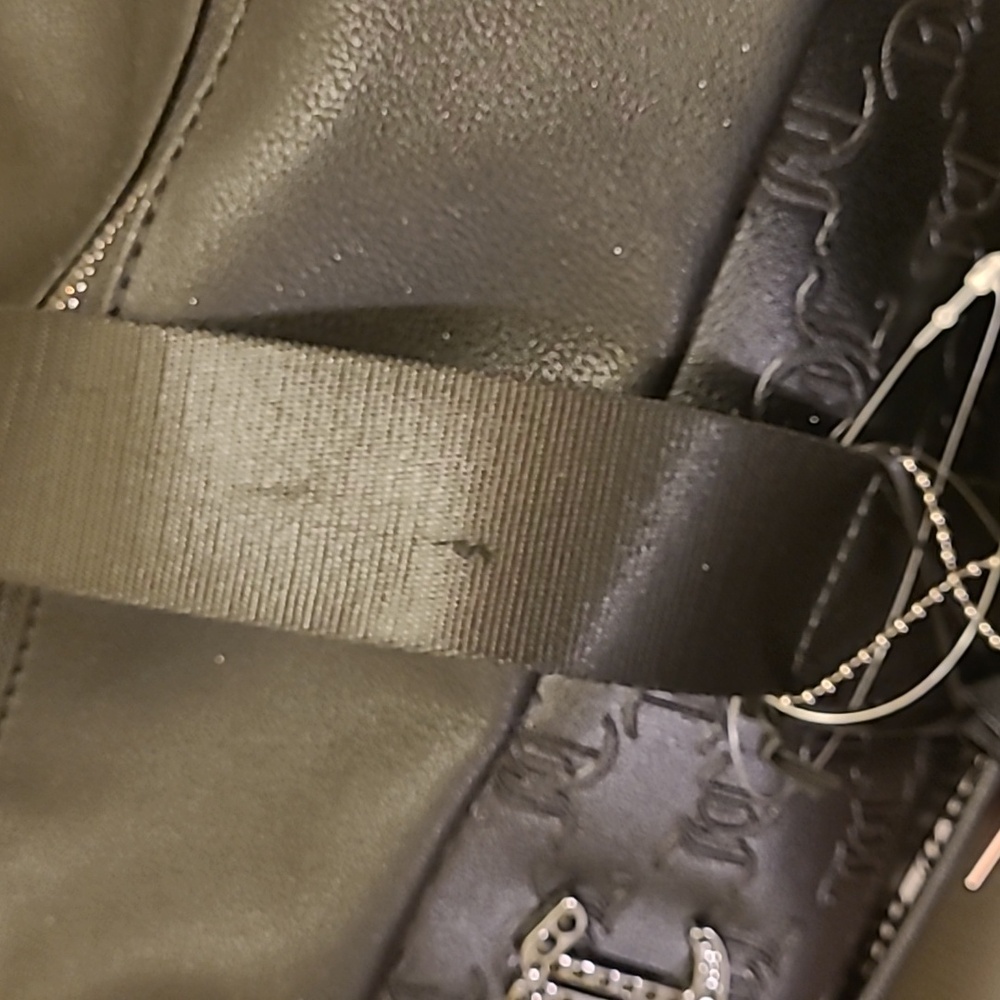 NWT Juicy Couture Black Embossed Weekender Travel Bag - Picture 14 of 16